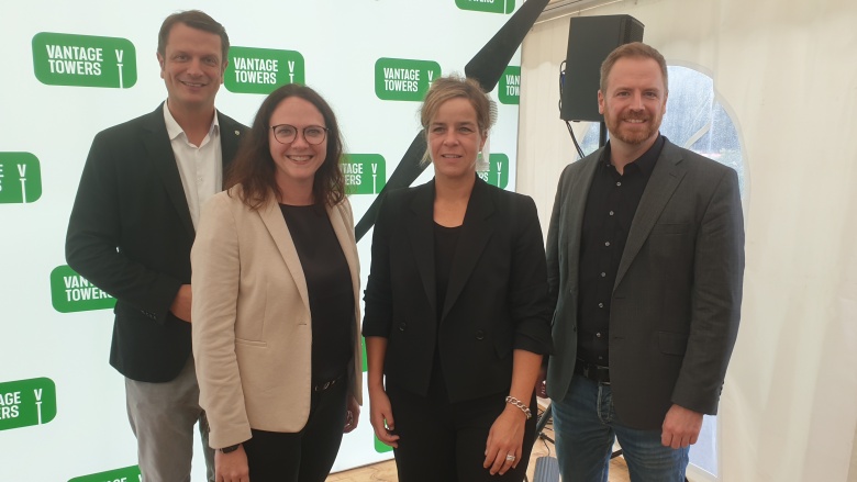 Mona Neubaur, Wirtschafts- und Klimaschutzministerin sowie stellvertretende Ministerpräsidentin des Landes Nordrhein-Westfalen, der Landtagsabgeordneten Katharina Gebauer