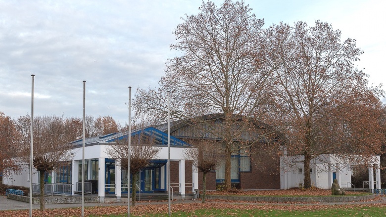 Mehrzweckhalle FWH Mehrzweckhalle FWH